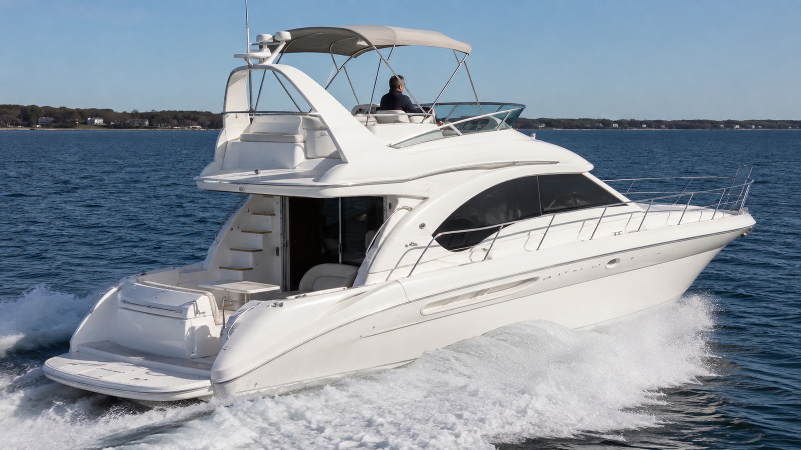 sea ray 420 sedan bridge rear quarter running 03