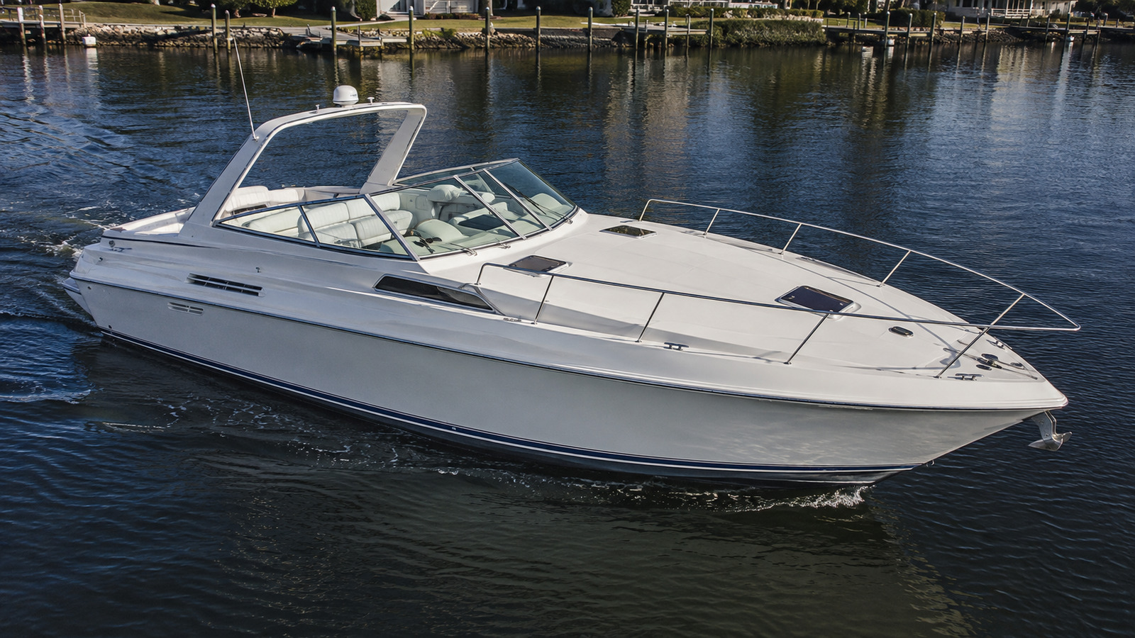sea ray 440 express cruiser elevated exterior 06