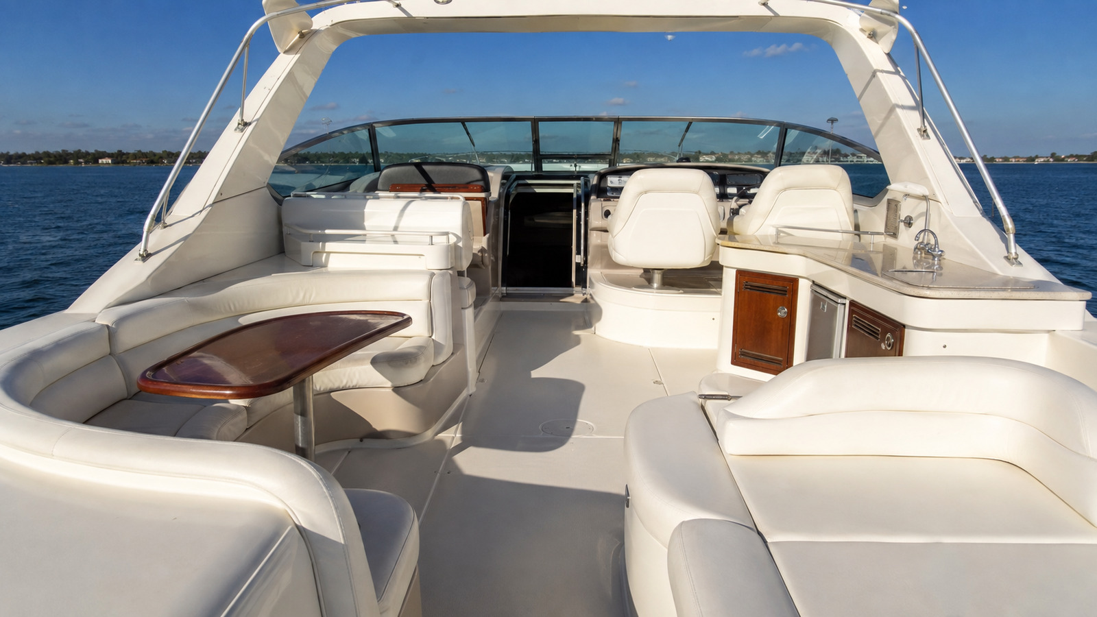 sea ray 450 express cruiser cockpit wide 07