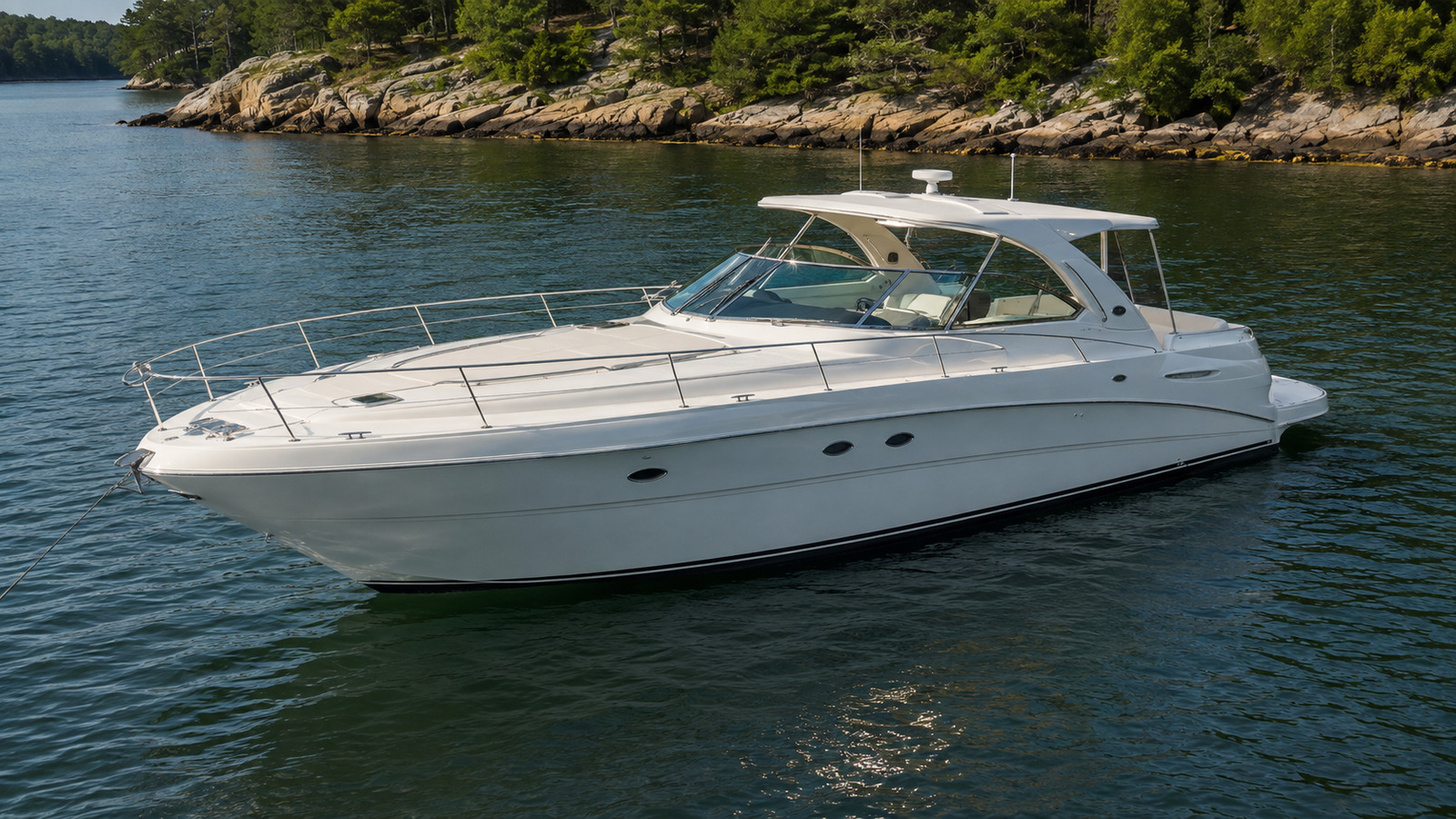sea ray 480 motor yacht elevated exterior 09