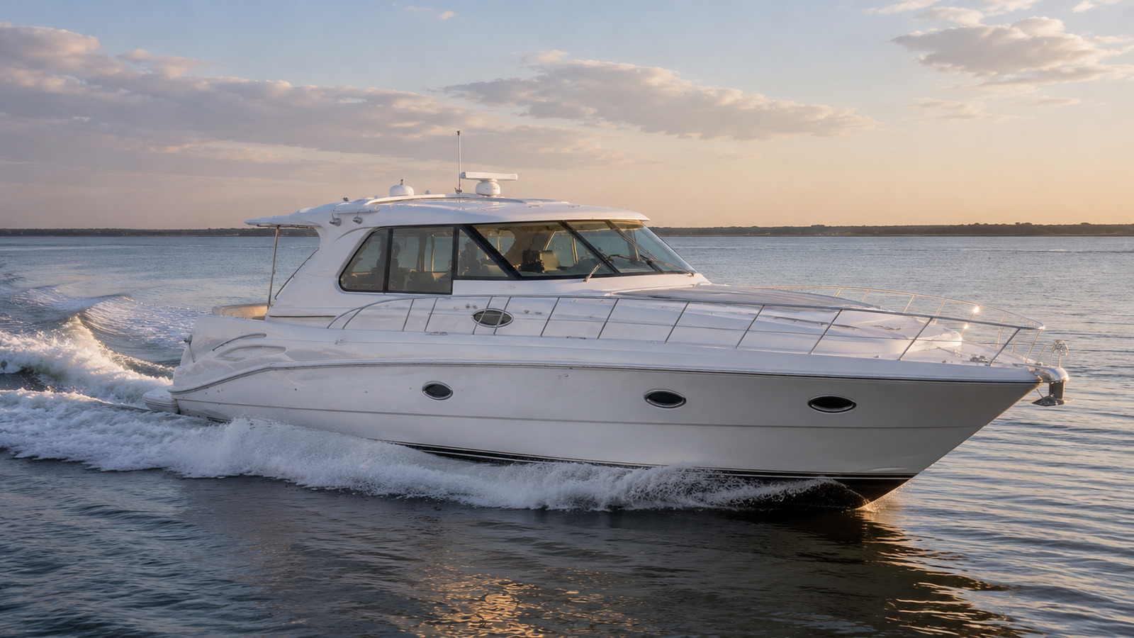 sea ray 480 motor yacht golden hour running 05