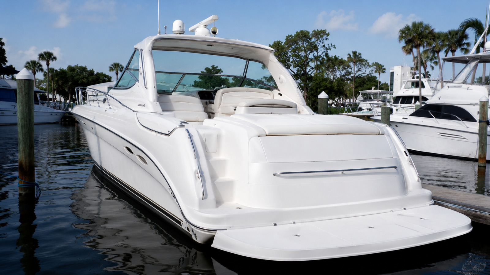 sea ray 500 express cruiser swim platform 09