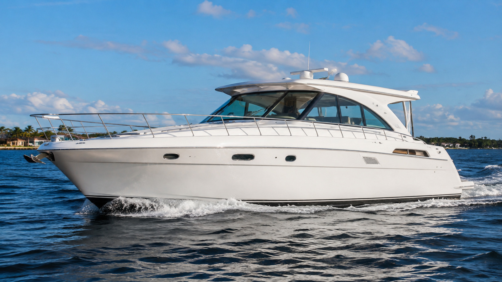 sea ray 520 motor yacht front quarter running 02