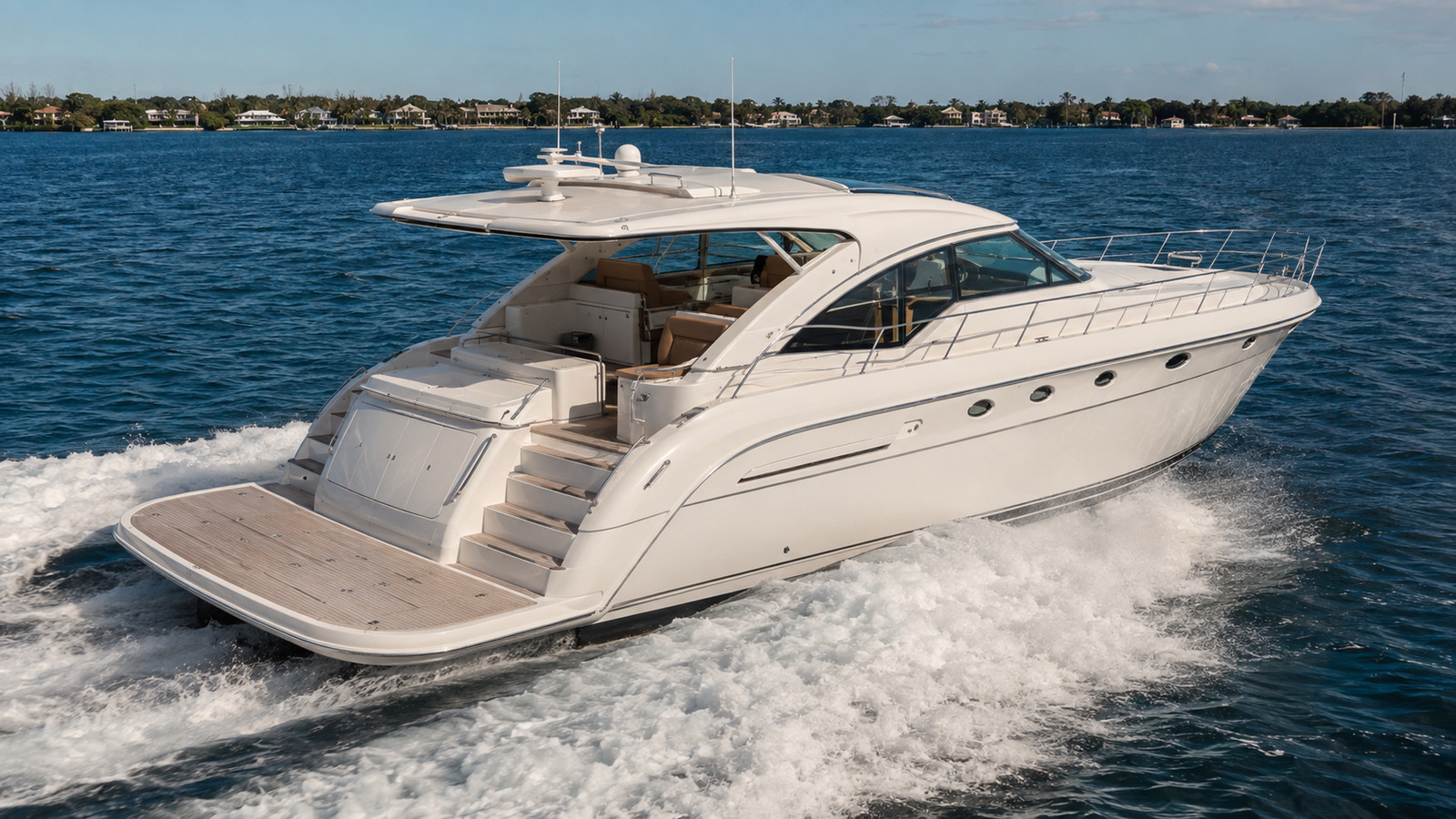 sea ray 520 motor yacht rear quarter running 03