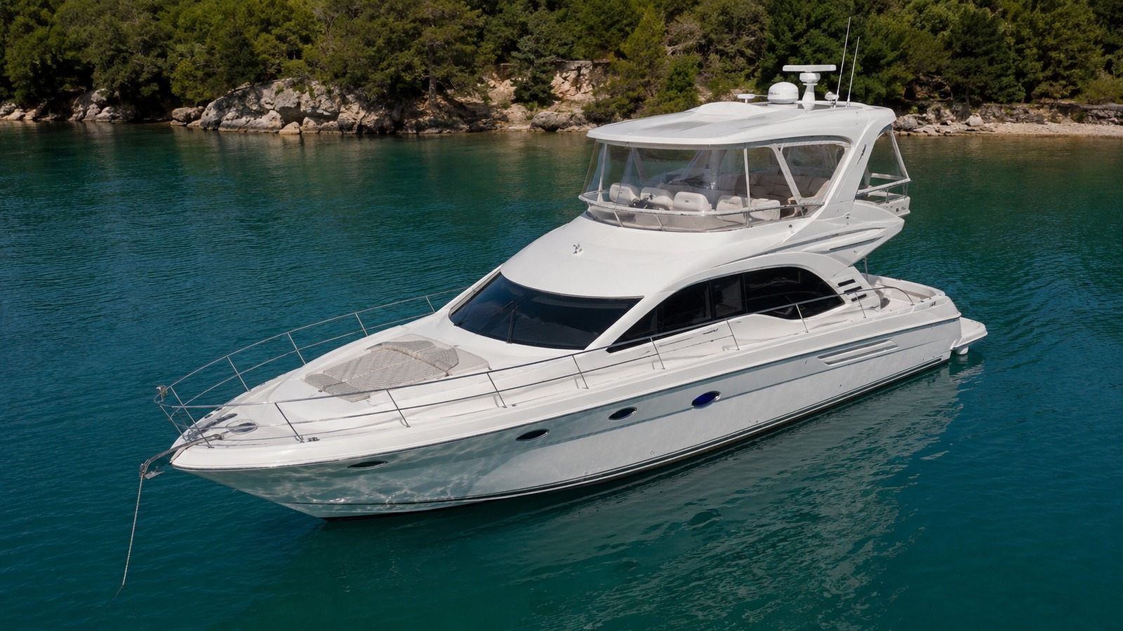 sea ray 520 sedan bridge elevated exterior 07