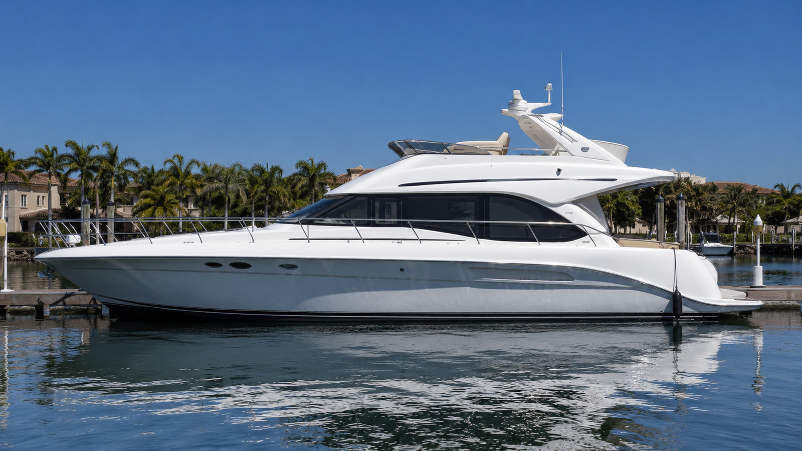 sea ray 560 sedan bridge dockside profile 07