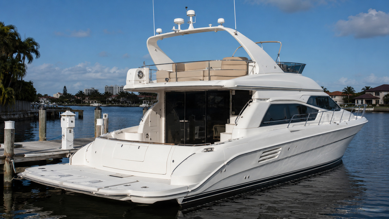 sea ray 560 sedan bridge stern quarter dockside 08