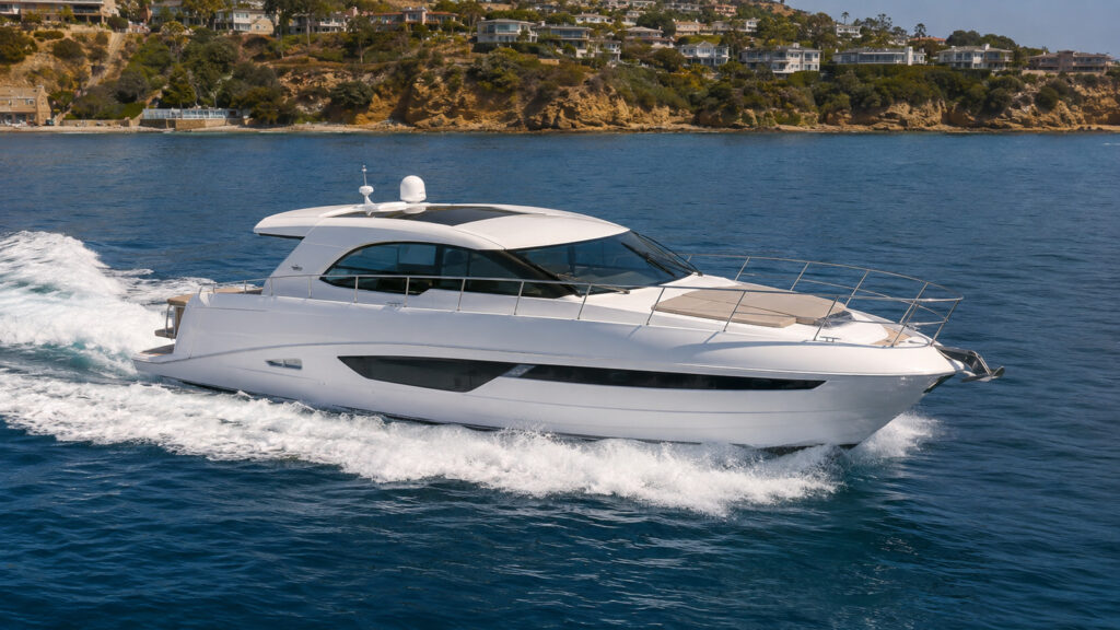sea ray l550 flagship running hero 01
