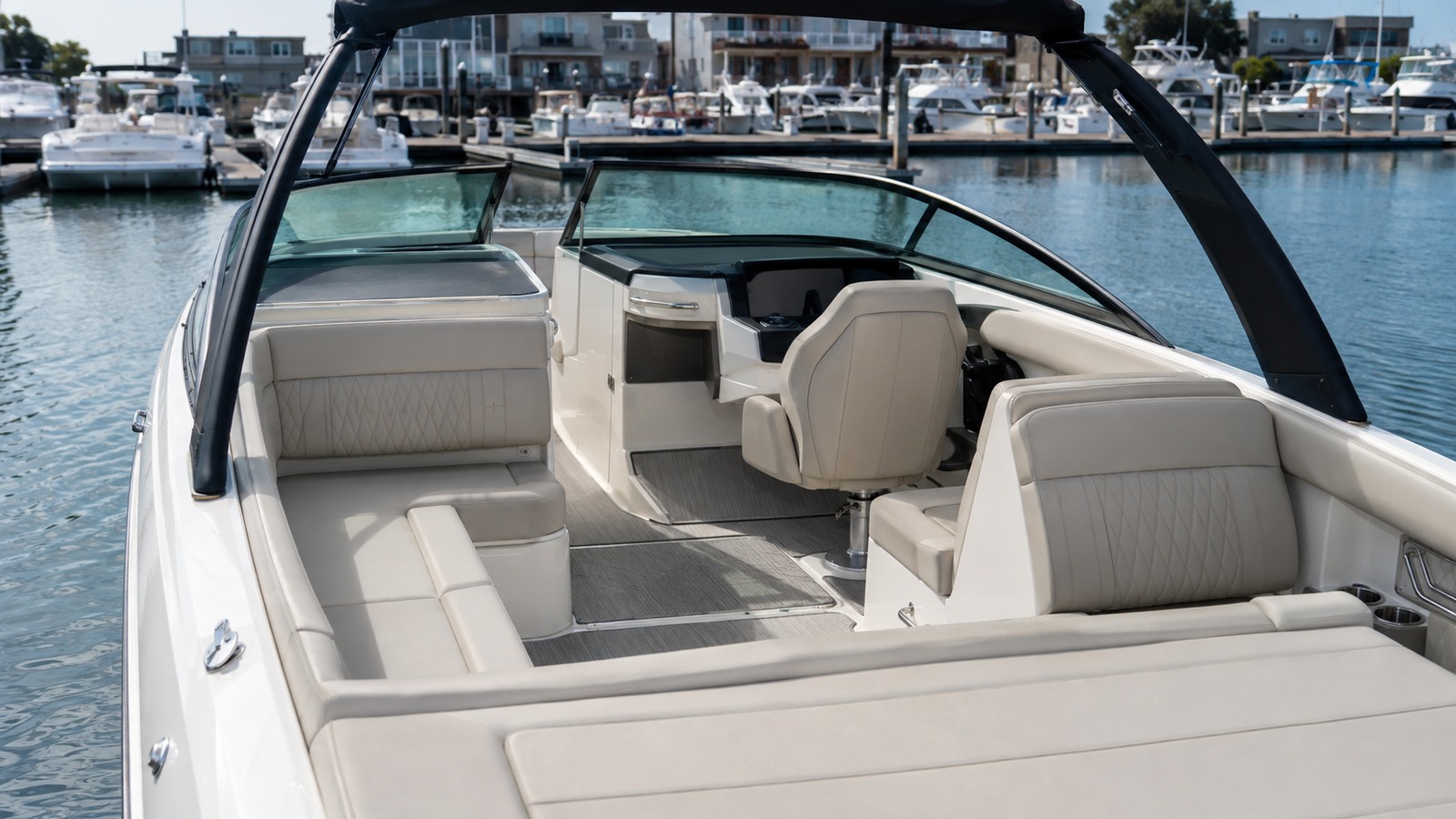 sea ray sdx 230 cockpit wide 08