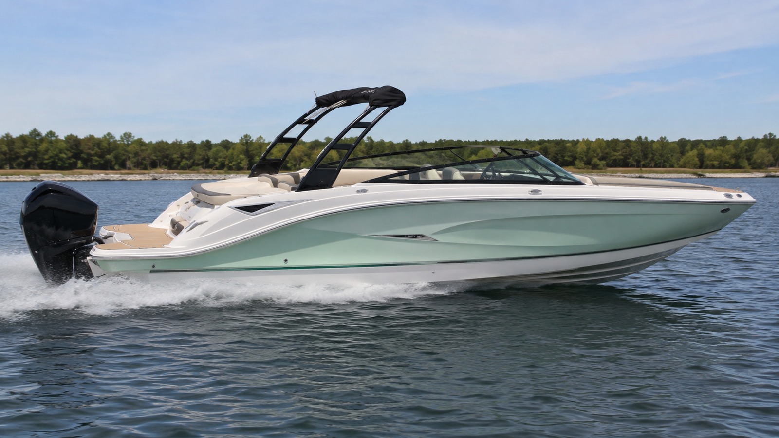 sea ray sdx 250 outboard side profile running 04