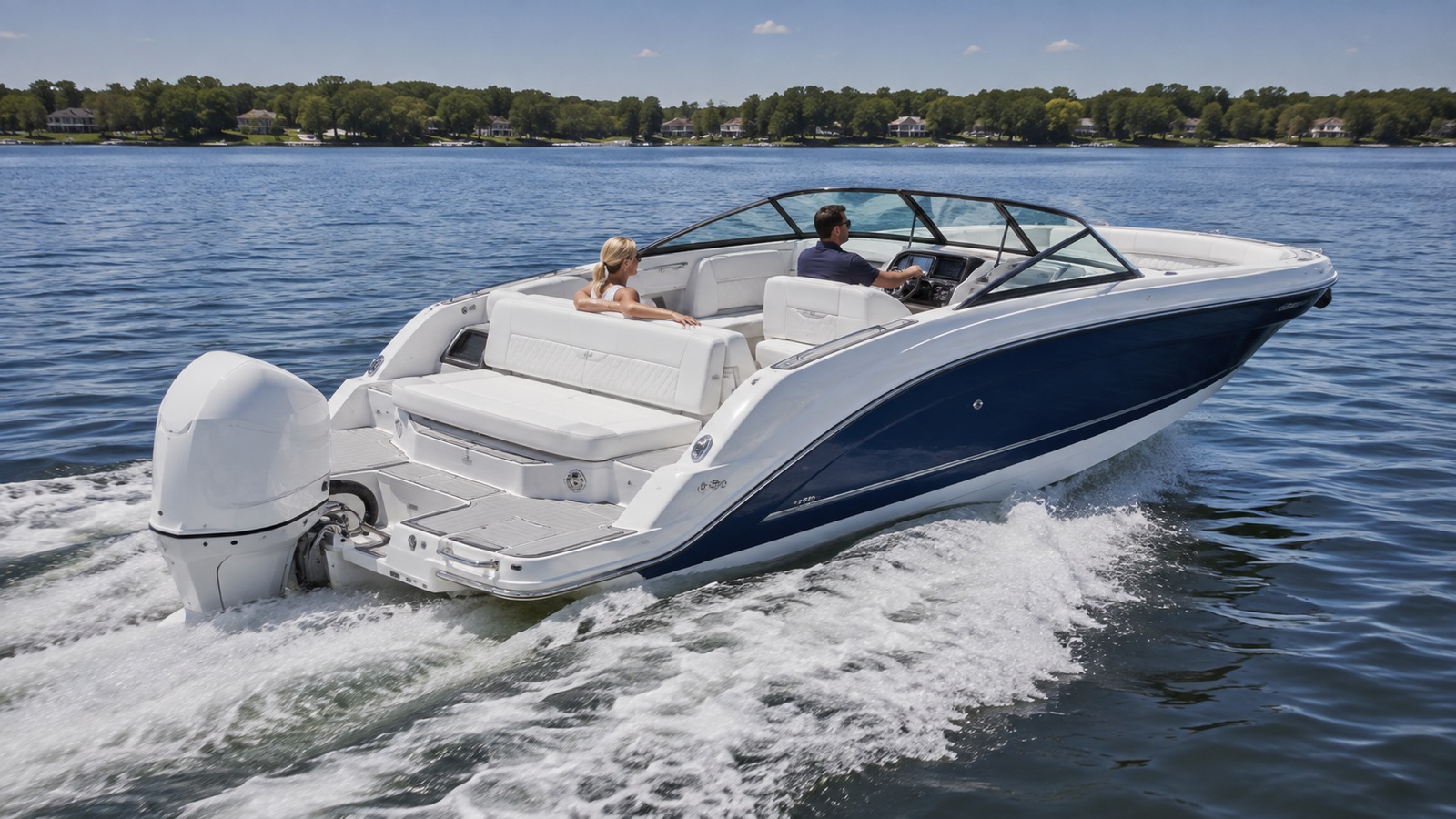 sea ray sdx 270 outboard rear quarter running 03