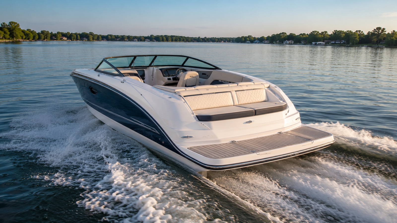 sea ray sdx 270 rear quarter running 03
