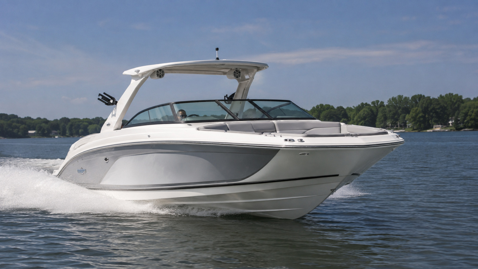 sea ray sdx 270 surf front quarter running 02