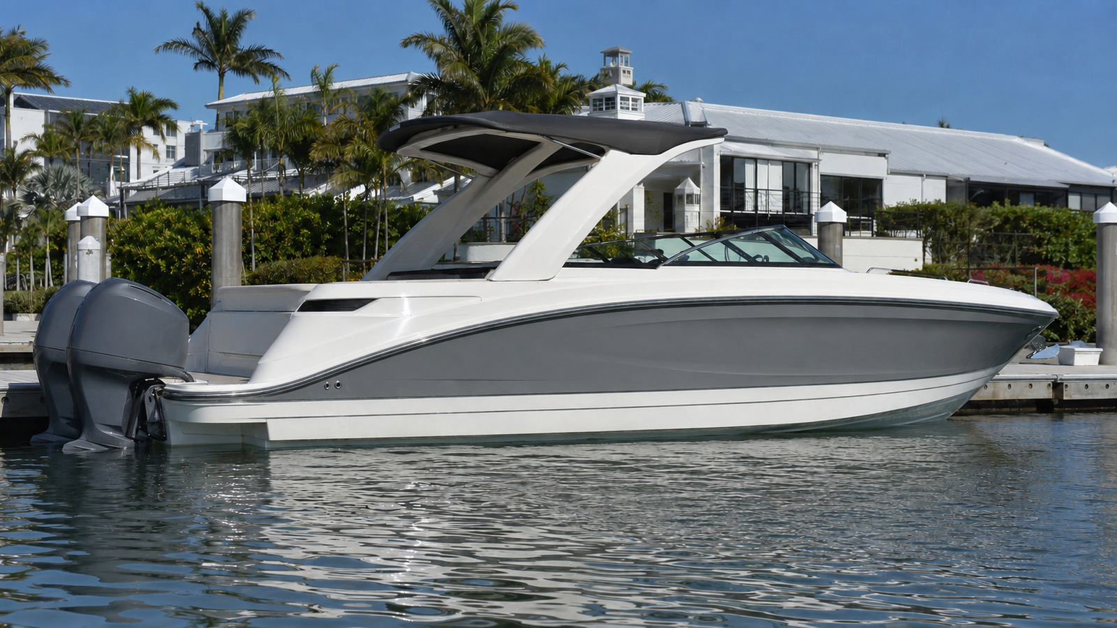 sea ray sdx 290 outboard dockside profile 05