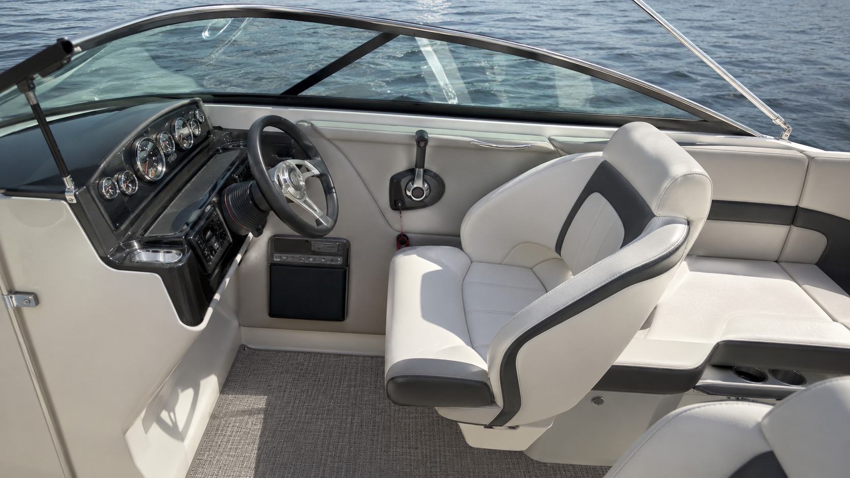 sea ray select helm interior 19