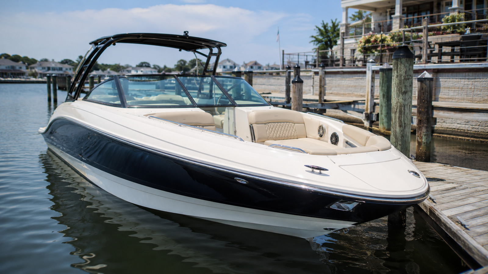 sea ray slx 310 marina front quarter 08