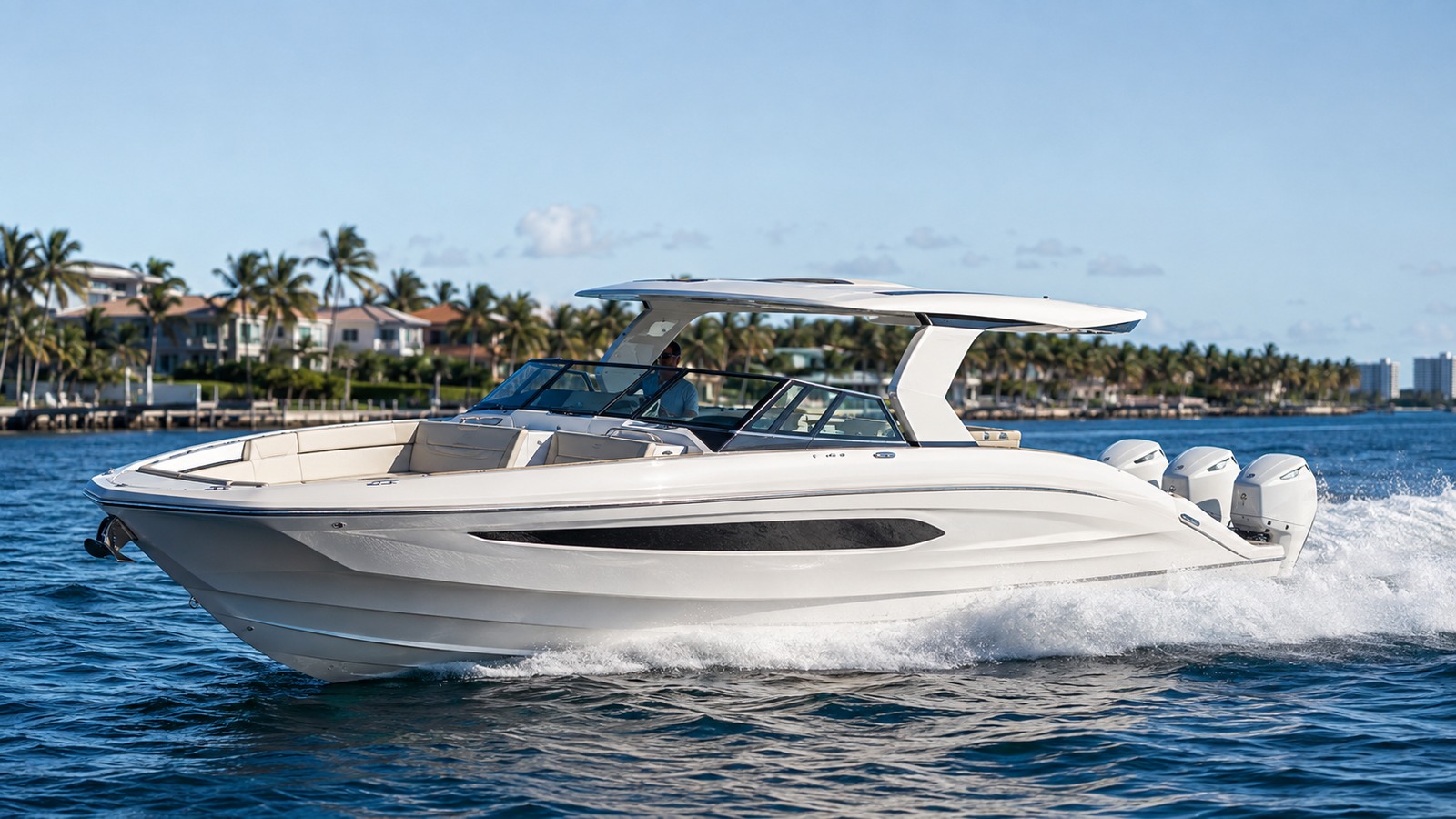 sea ray slx 400 outboard front quarter running 02