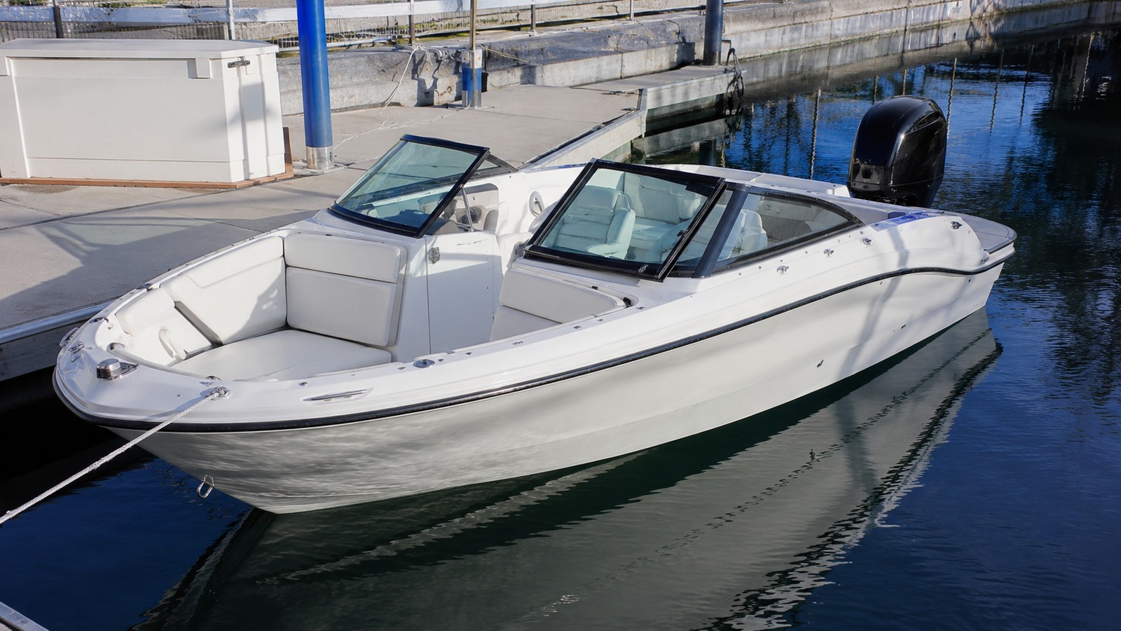 sea ray spx 190 outboard elevated exterior 08