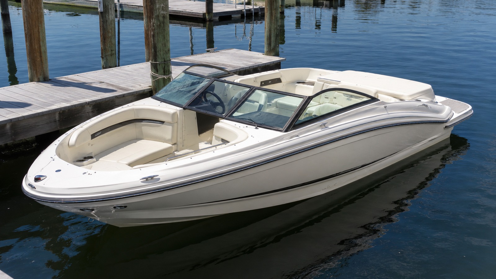 sea ray spx 210 elevated exterior 08