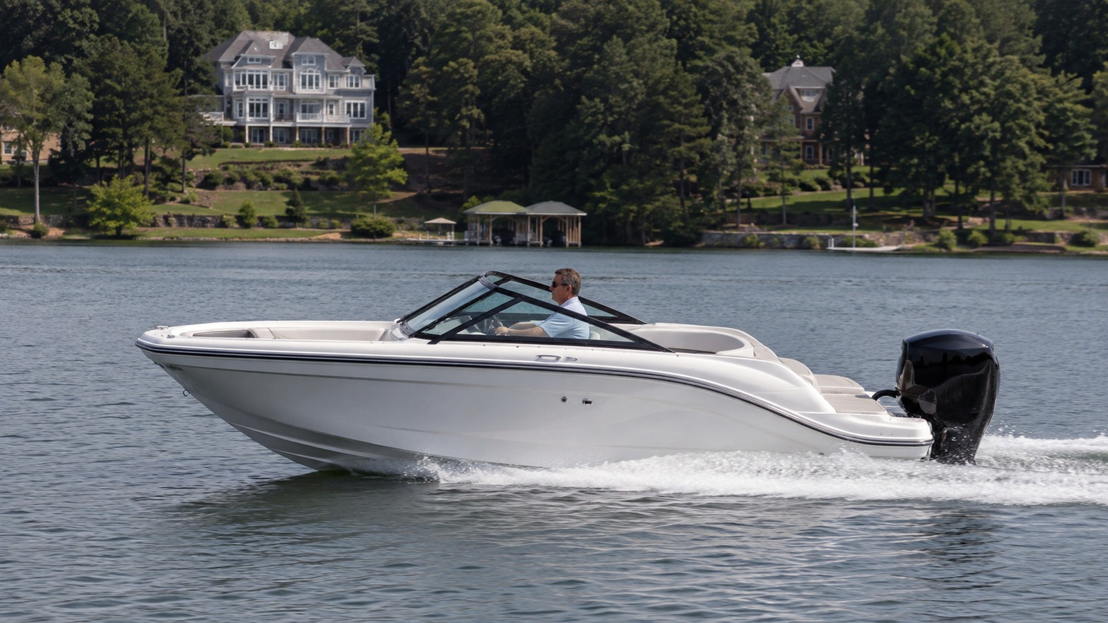 sea ray spx 210 outboard side profile running 04