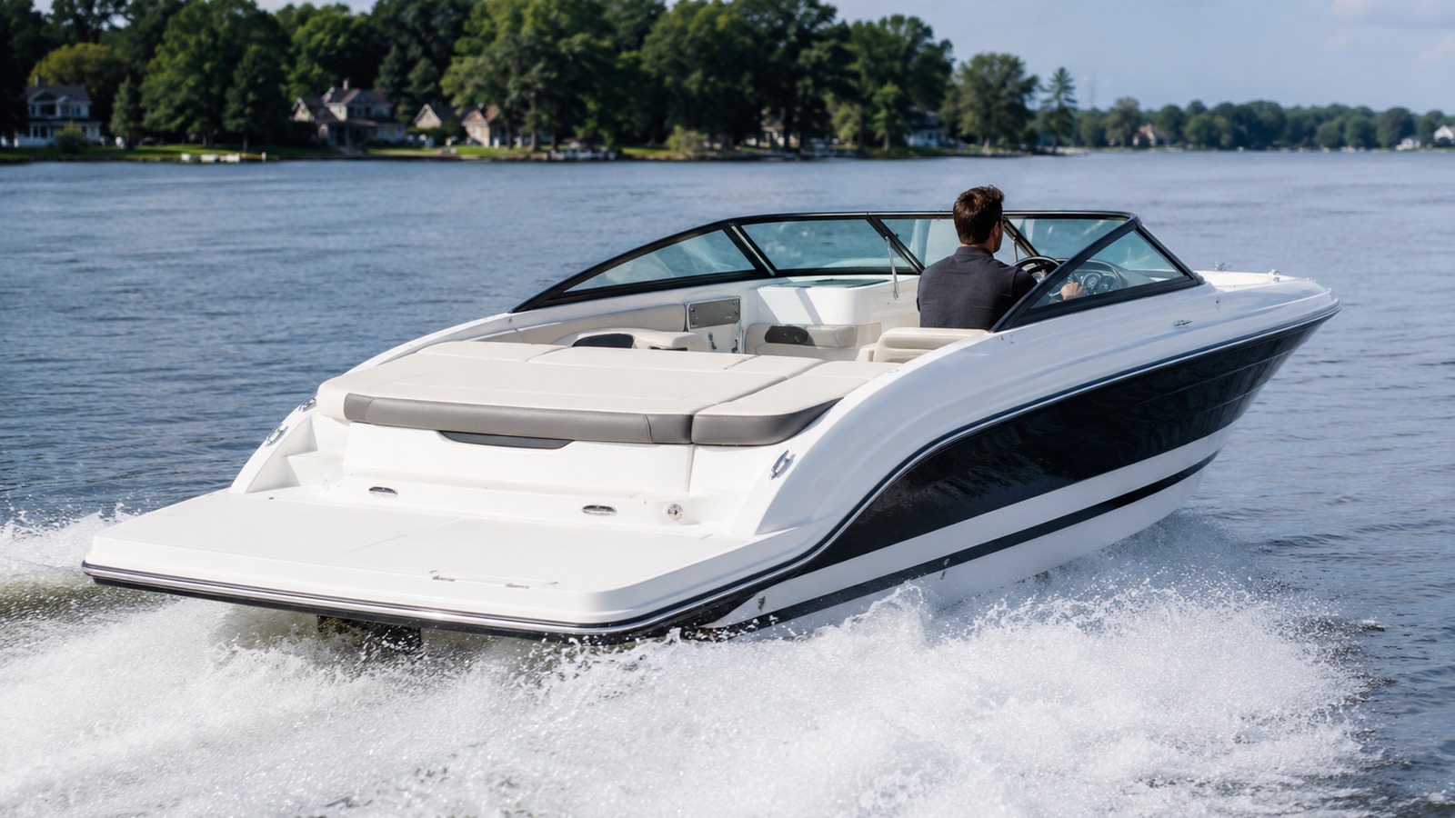 sea ray spx 210 rear quarter running 03