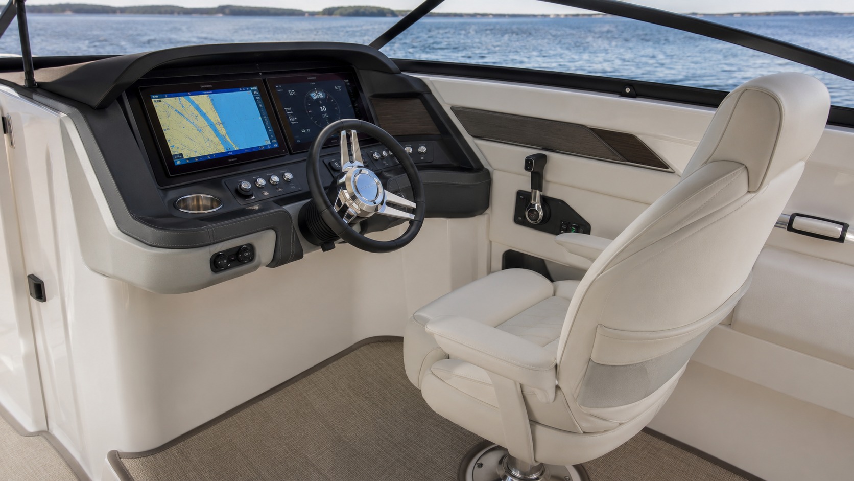sea ray spx helm interior 13