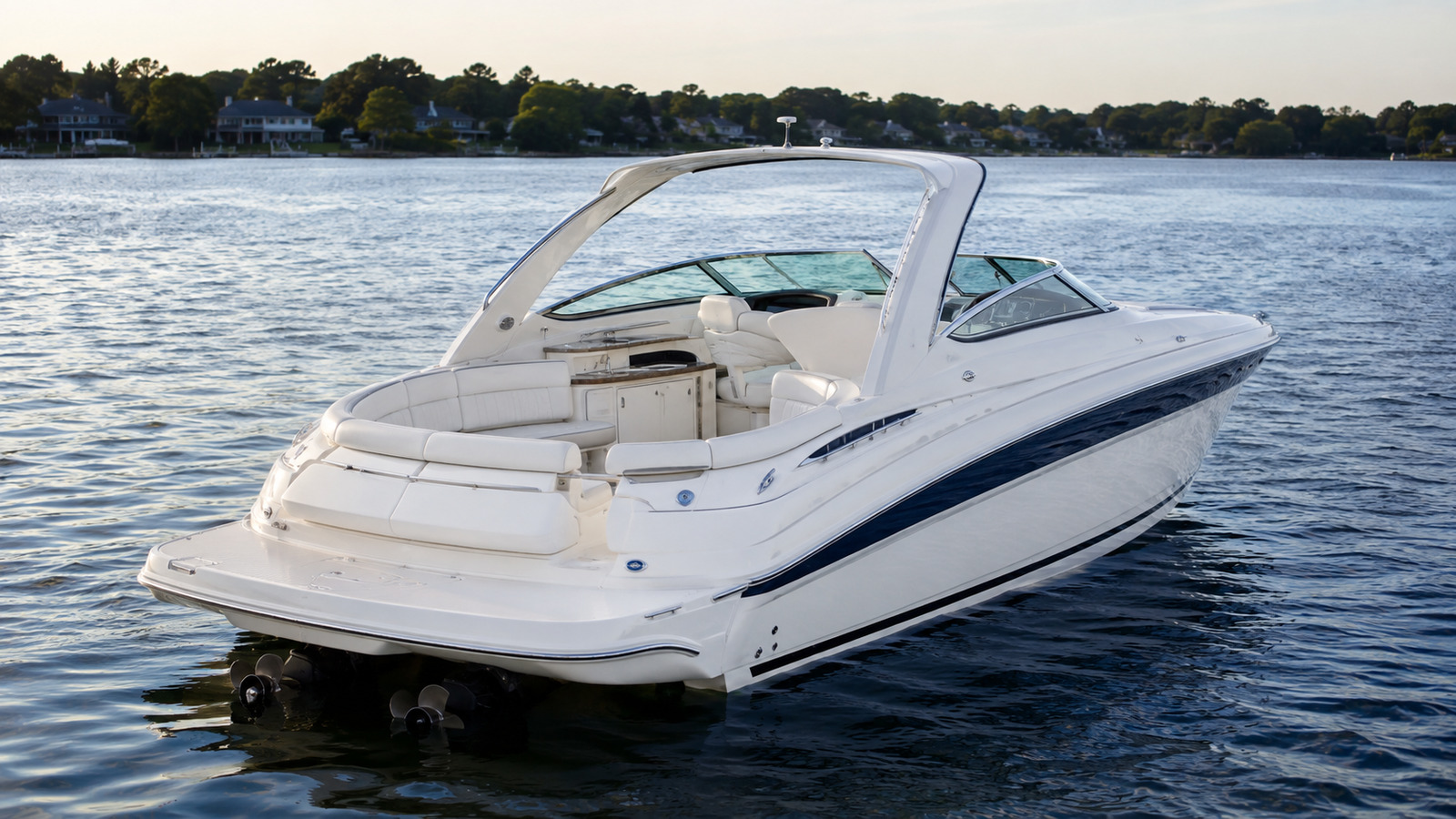 sea ray sun sport 320 cockpit wide 08