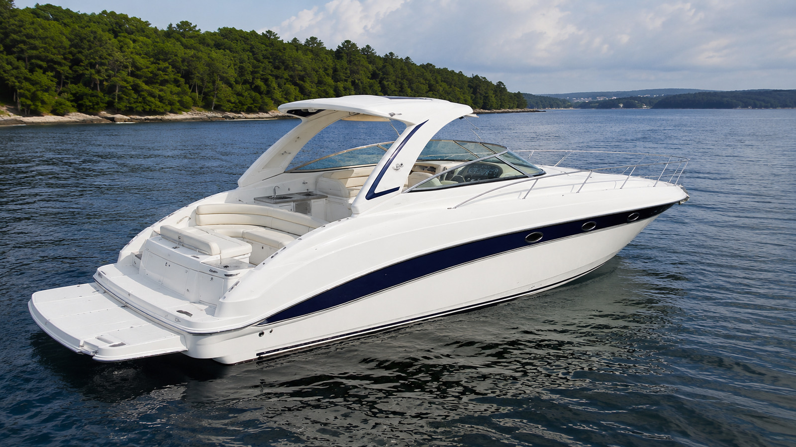 sea ray sun sport 350 cockpit wide 08