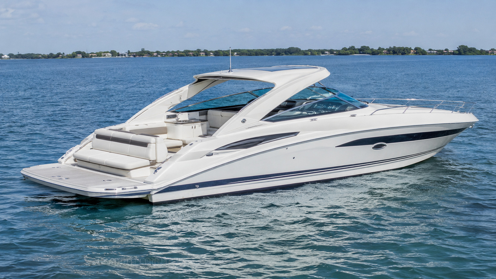 sea ray sun sport 350 transom lounge 10