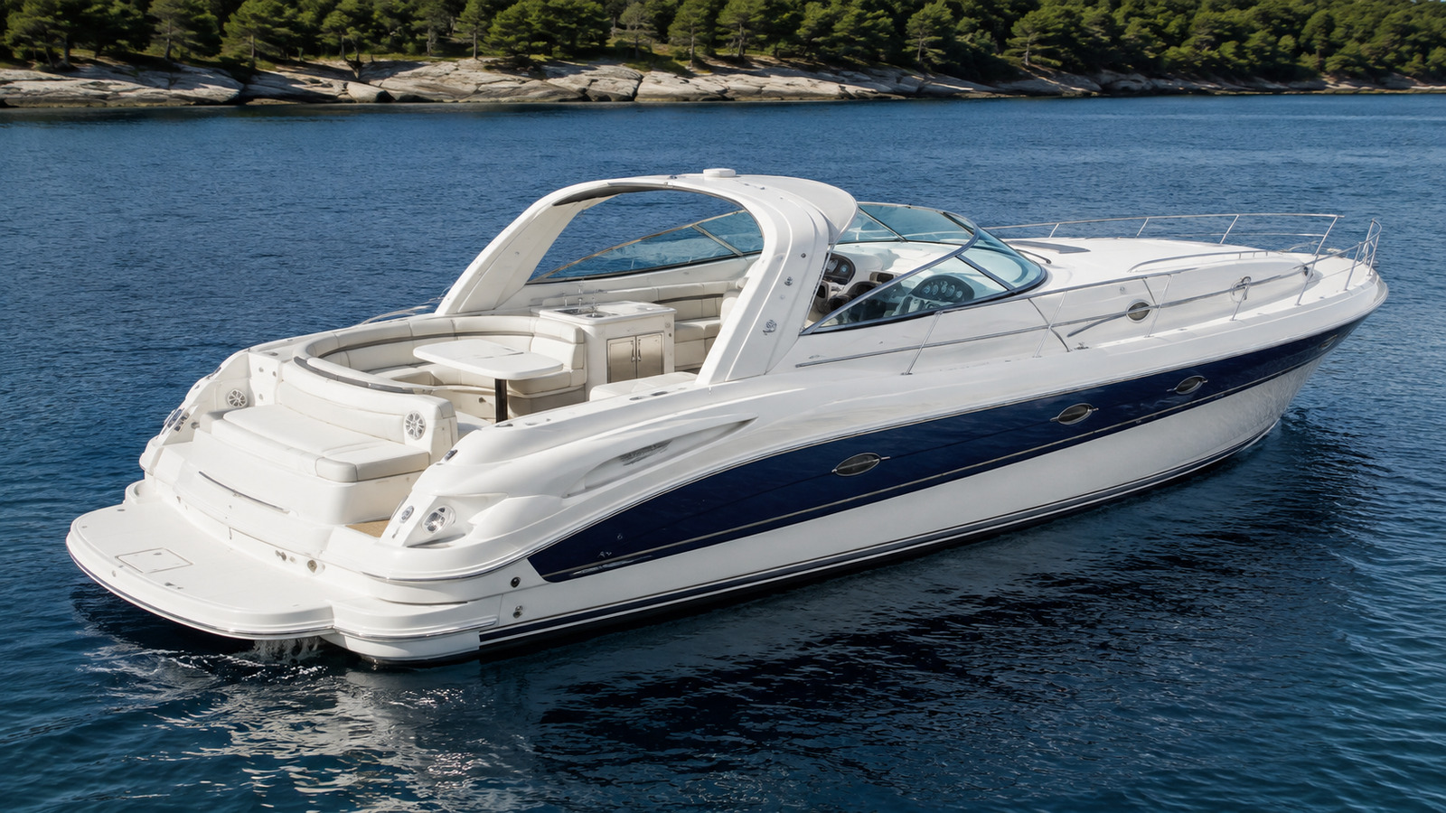 sea ray sun sport 370 premium exterior hero 25