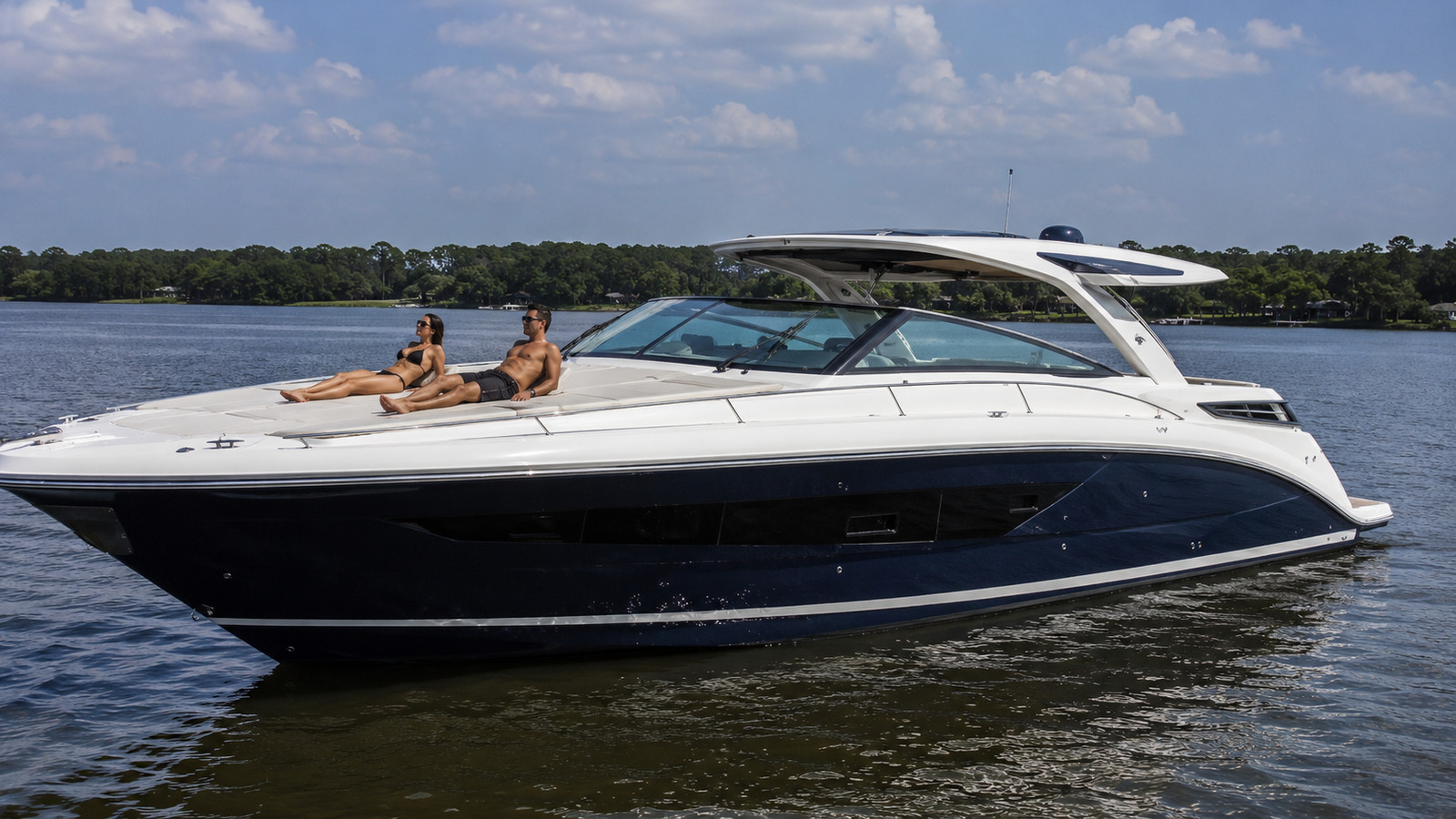sea ray sun sport 400 bow sunpad 07