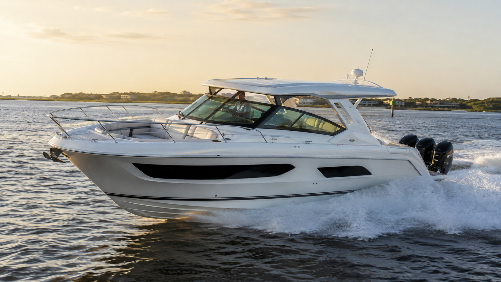 sea ray sundancer 370 outboard front quarter running 02