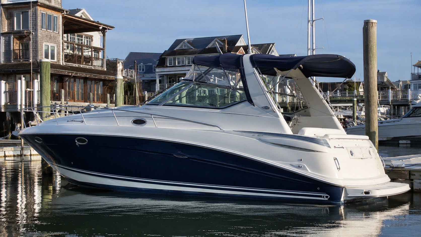 sea ray weekender dockside profile 05