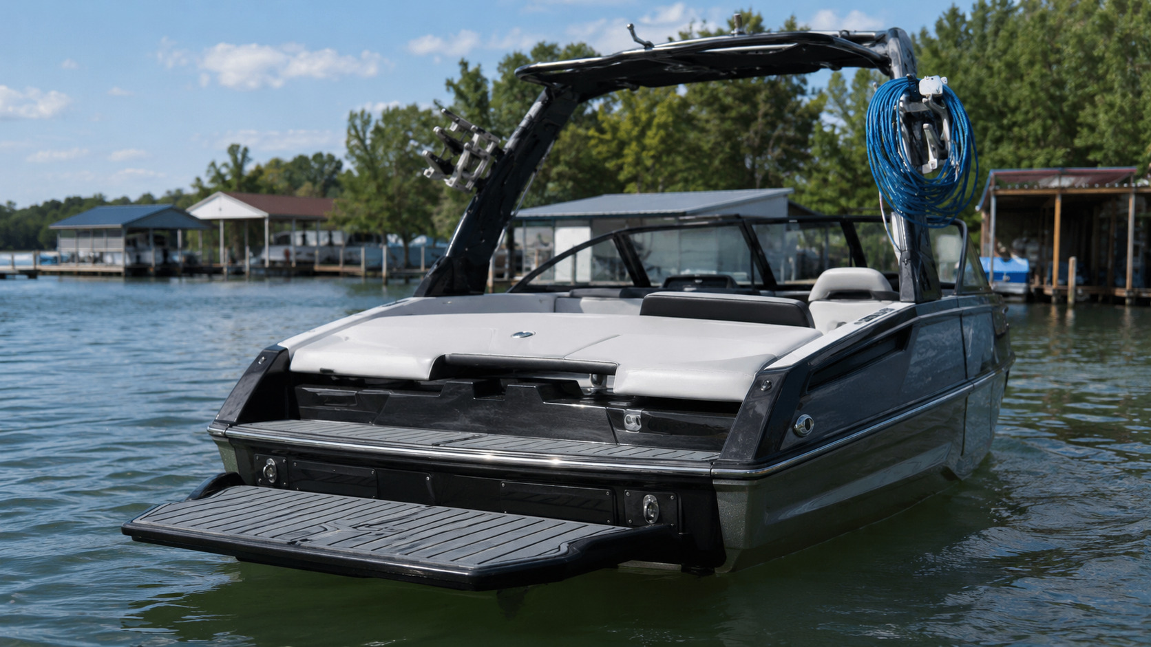 malibu boats 20 vtx swim platform 09