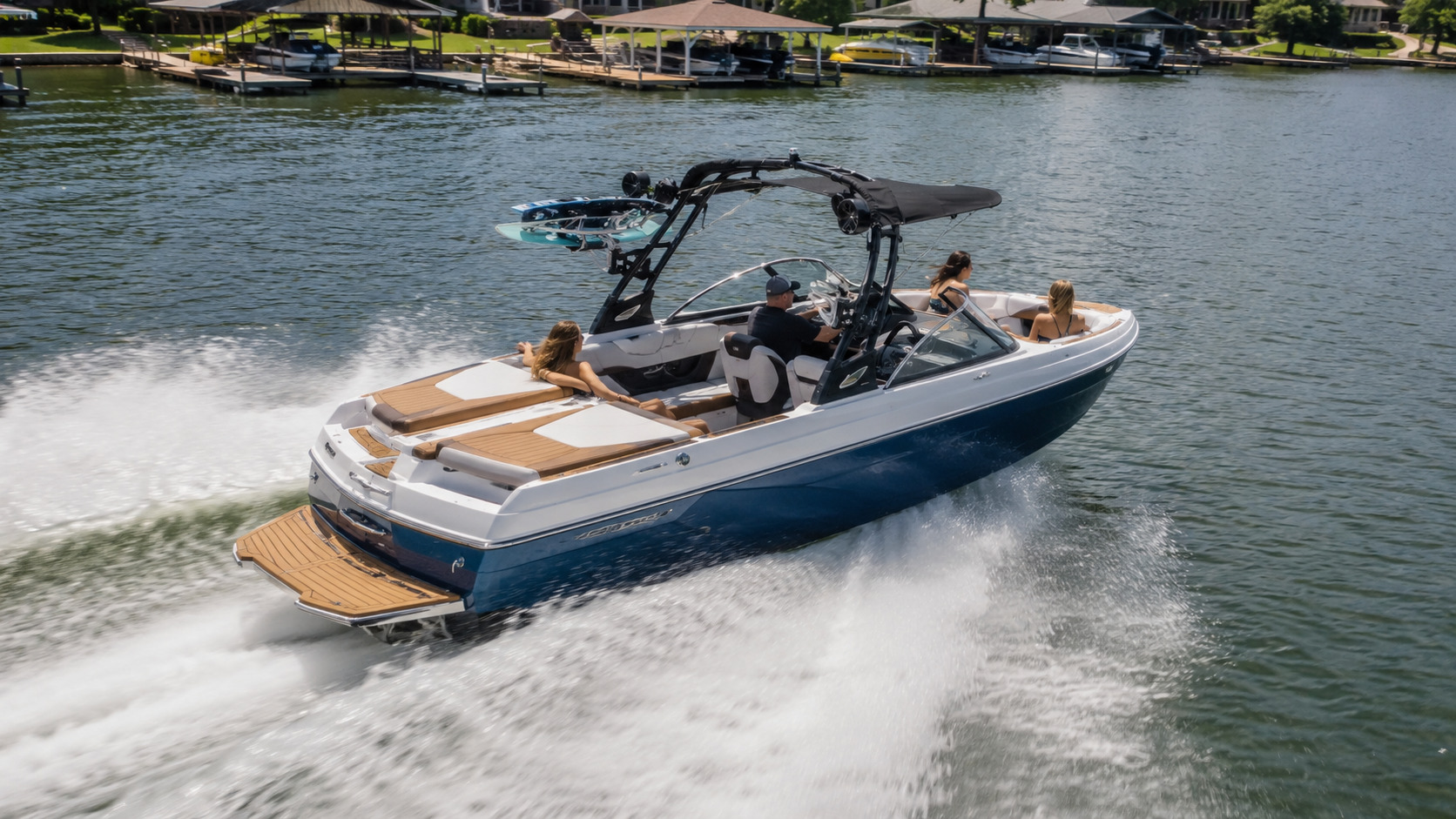 malibu boats lsv series wake action 10