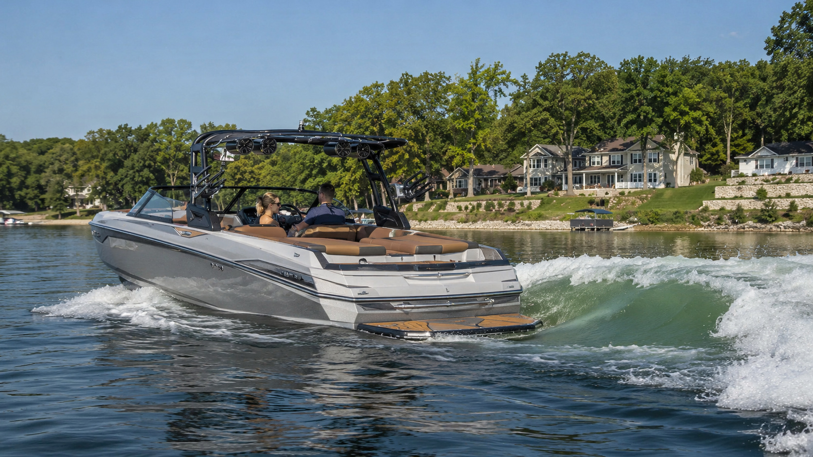 malibu boats mxz series 22 mxz surf lifestyle angle 12