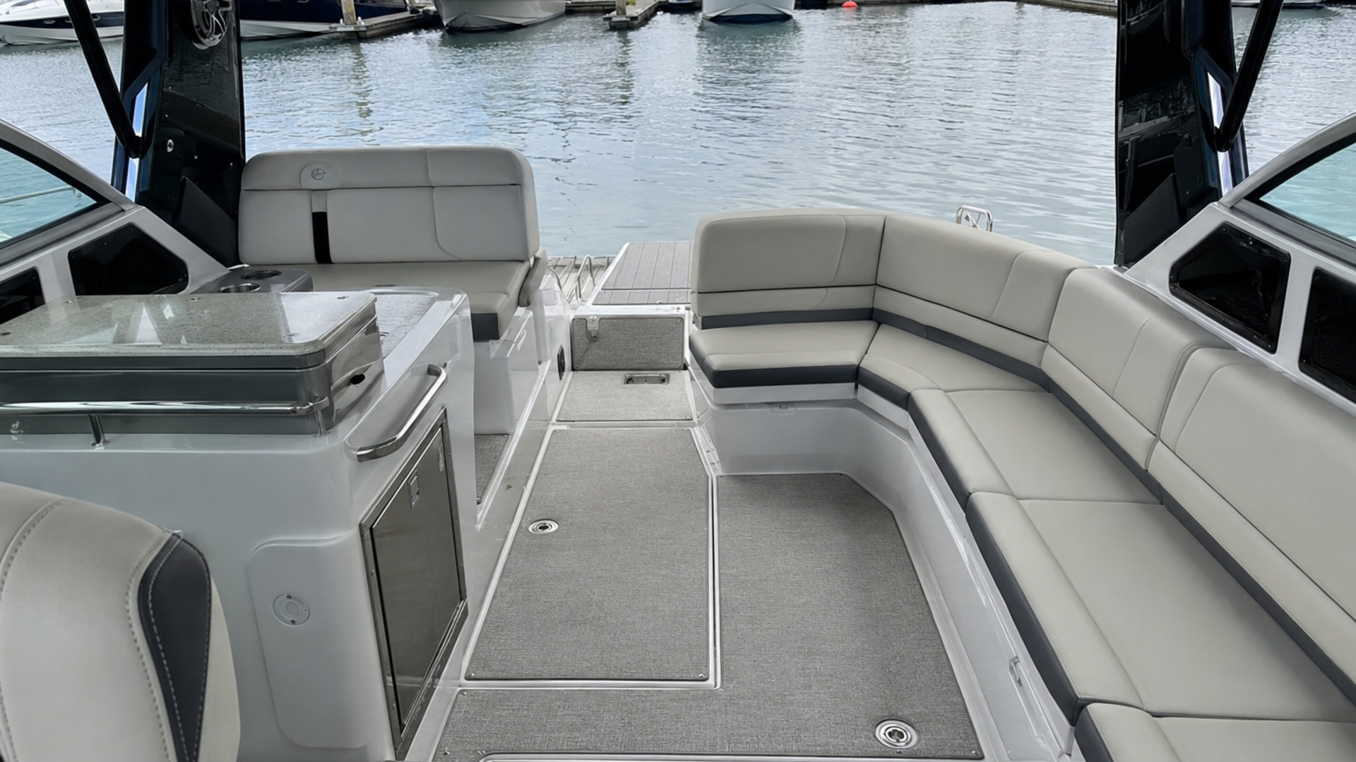 pursuit boats dc 286 aft cockpit entertaining 17