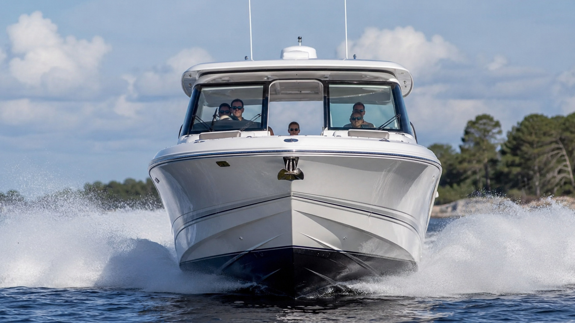 pursuit boats dc 365 bow on approach 16