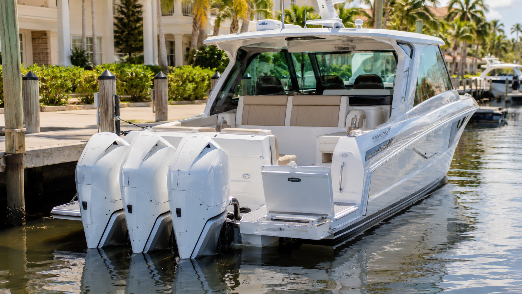 pursuit boats offshore os 405 stern boarding angle 11