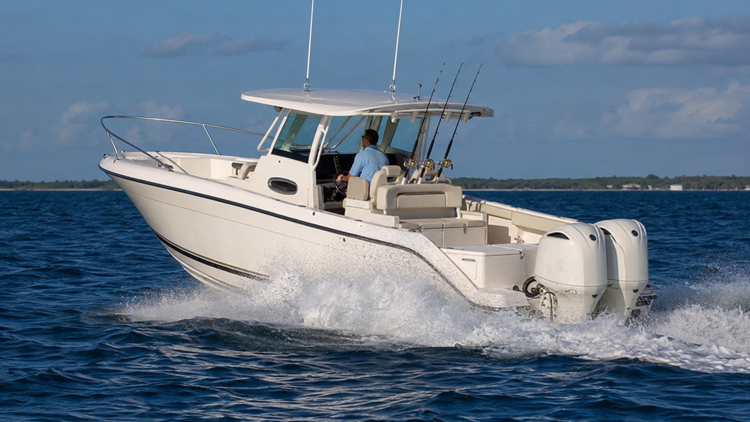 pursuit boats s 288 rear quarter running 03