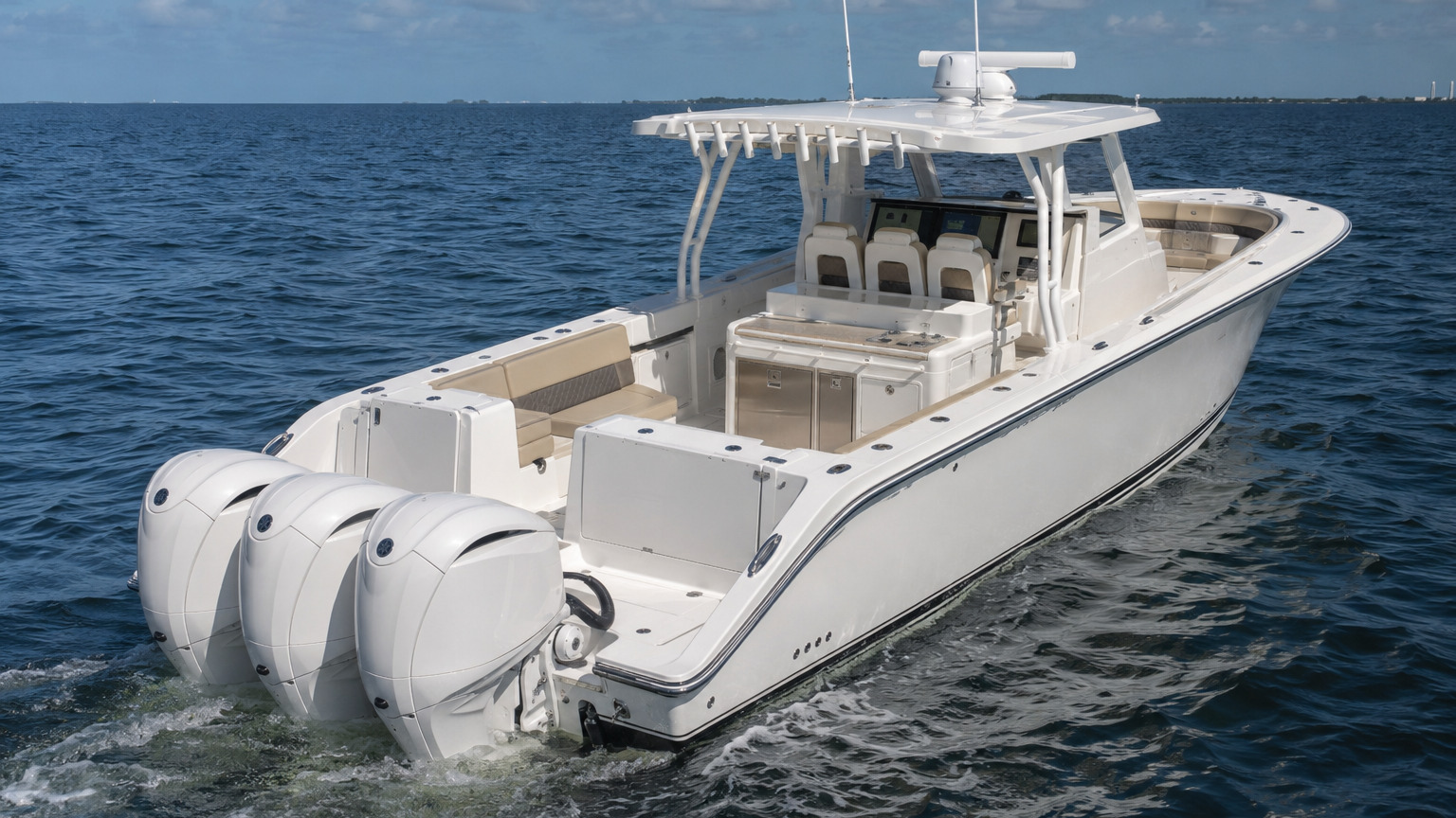 pursuit boats s 358 stern cockpit angle 07