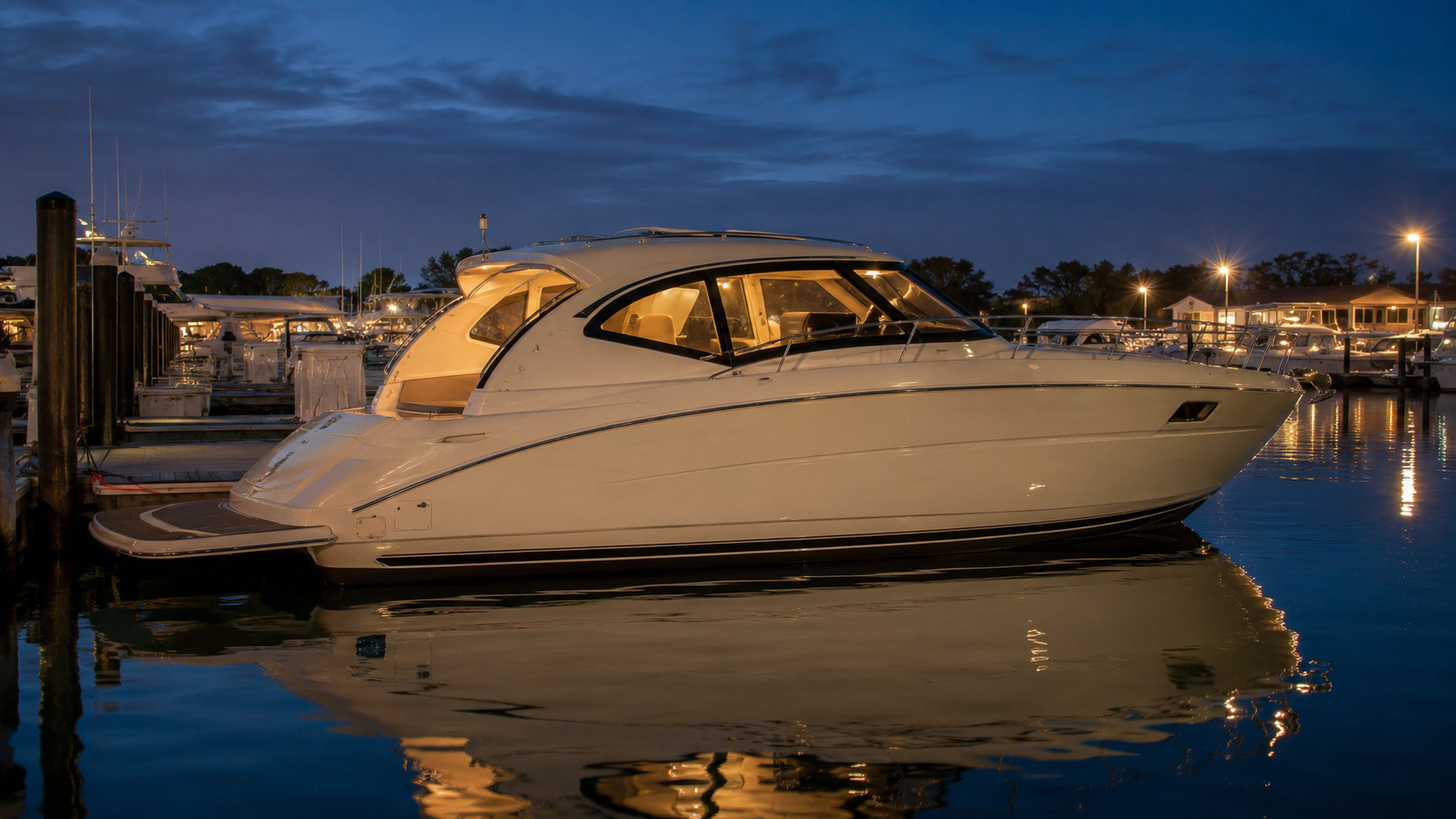 regal boats 38 grande coupe night marina glow 23