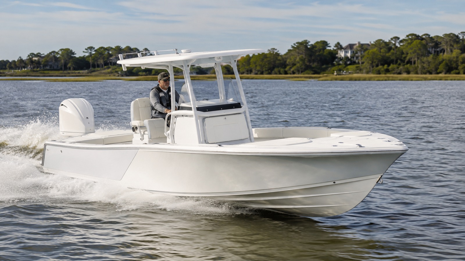 yellowfin boats 26 hybrid front quarter running 02