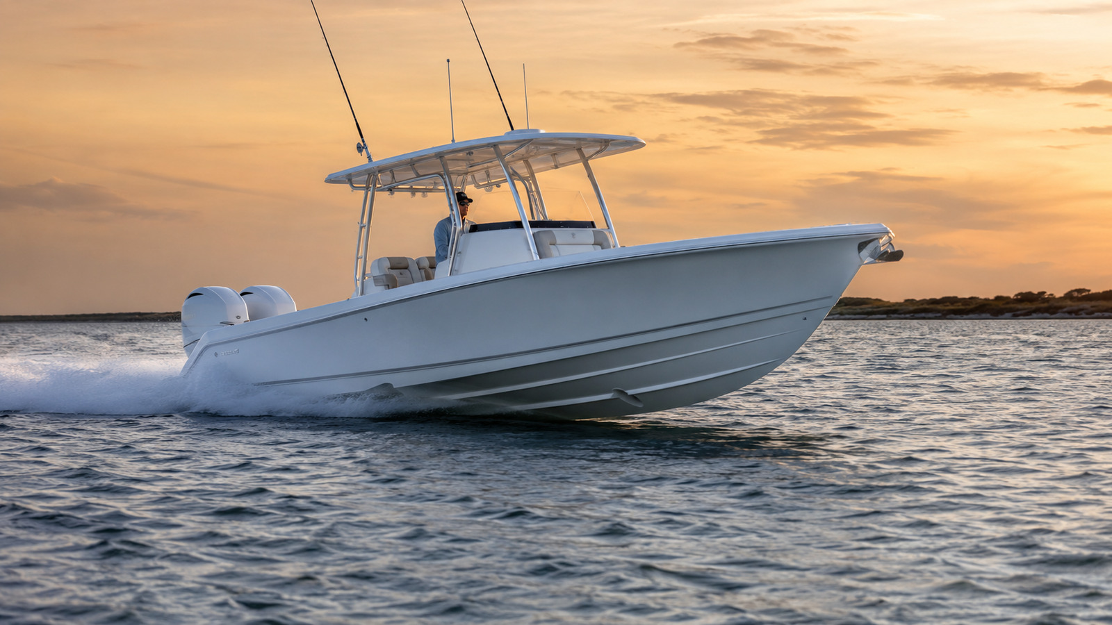 yellowfin boats 32 offshore running hero 01