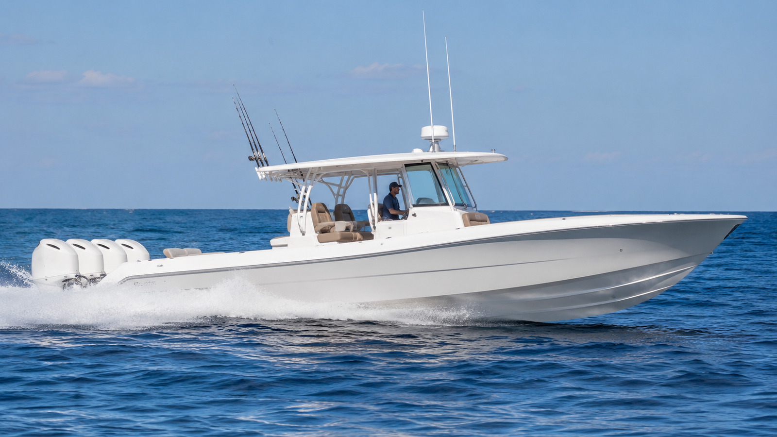 yellowfin boats 39 offshore side profile running 04