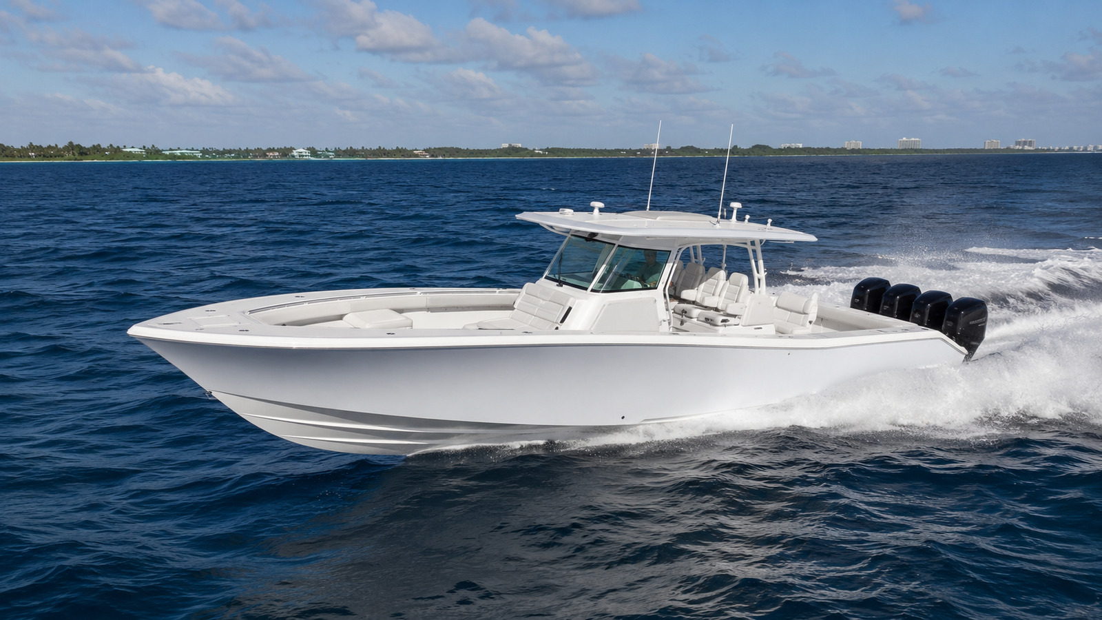 yellowfin boats 42 offshore hero running 02